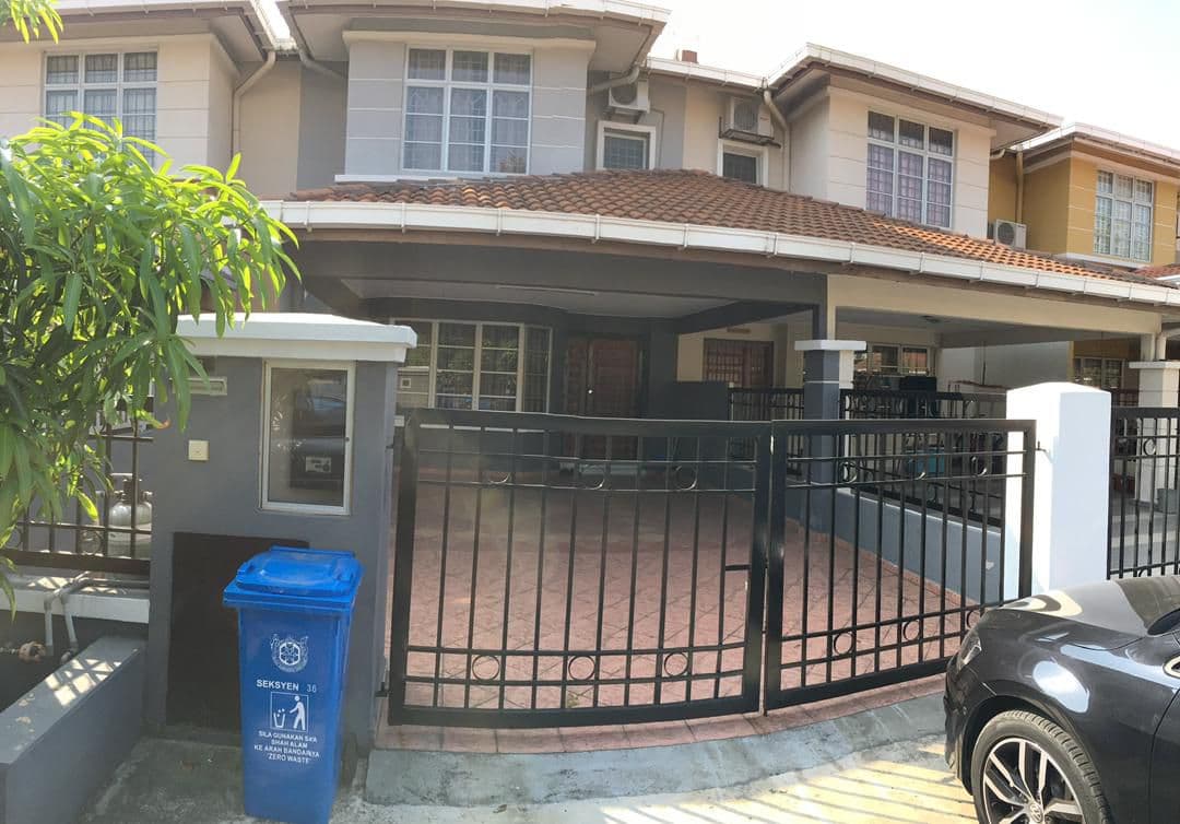 Double Storey Desa Latania Shah Alam