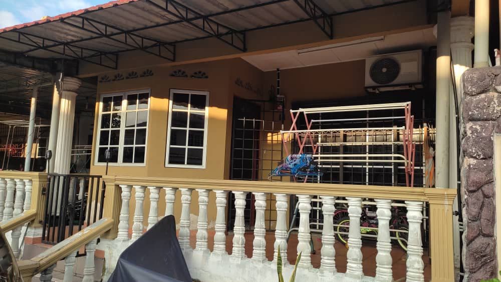 Teres Setingkat Taman Sri Raya Batu 9 Cheras