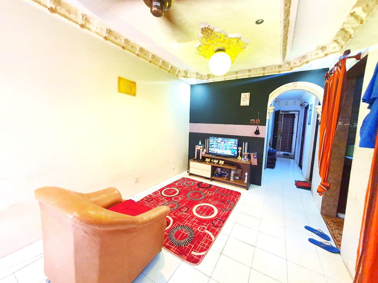 Impian Apartment Damansara Damai
