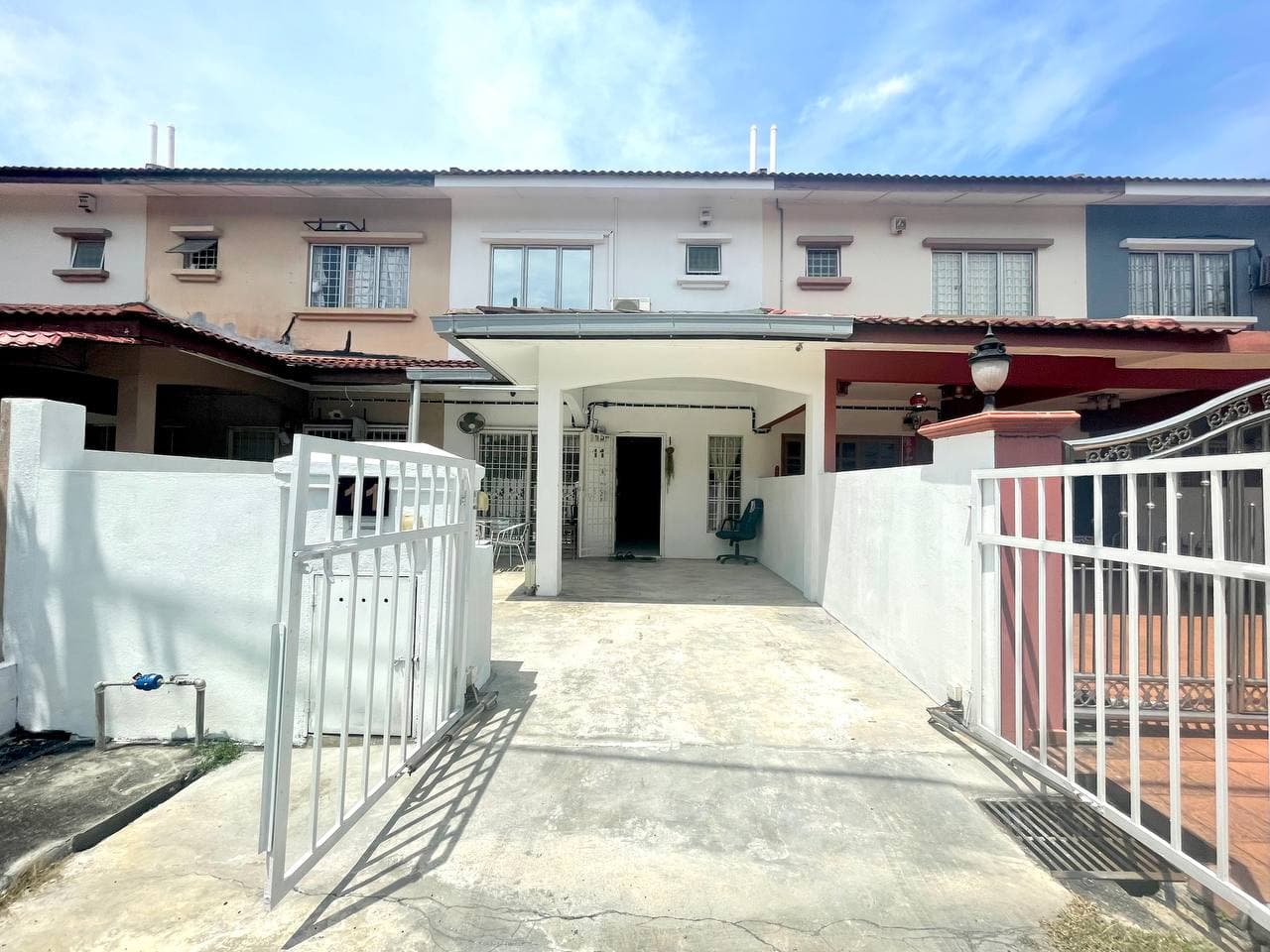 Double Storey Taman Taming Ria, Seri Kembangan