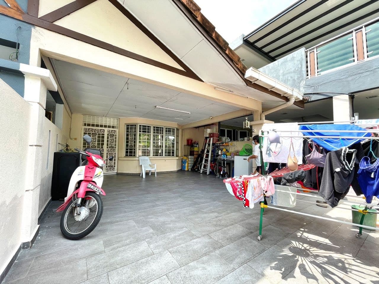 Double storey terraced house Desa Latania