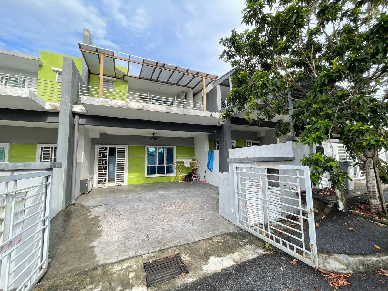 Double Storey Taman Zaiton Indah Seremban lawa