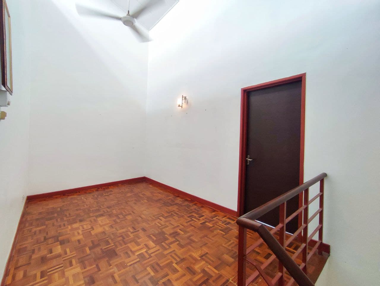 FREEHOLD DOUBLE STOREY HOUSE AT BANDAR SERI PUTRA - photo 11