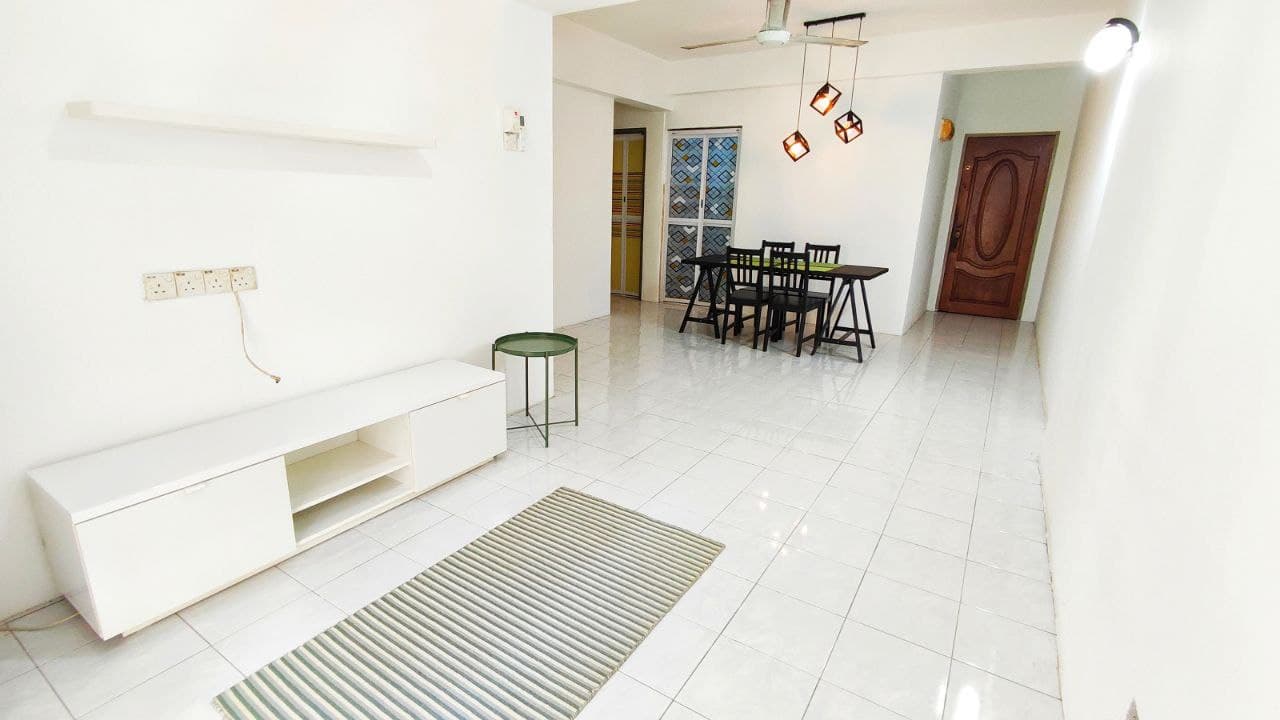 APARTMENT SRI RIA, TAMAN SEPAKAT INDAH, SG CHUA, - photo 1