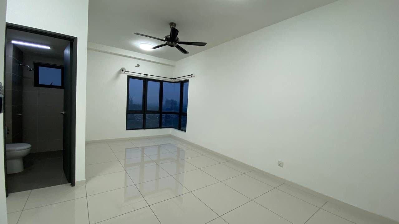 3 CAR PARK  EMIRA RESIDENCE SEKSYEN 13 SHAH ALAM - photo 3