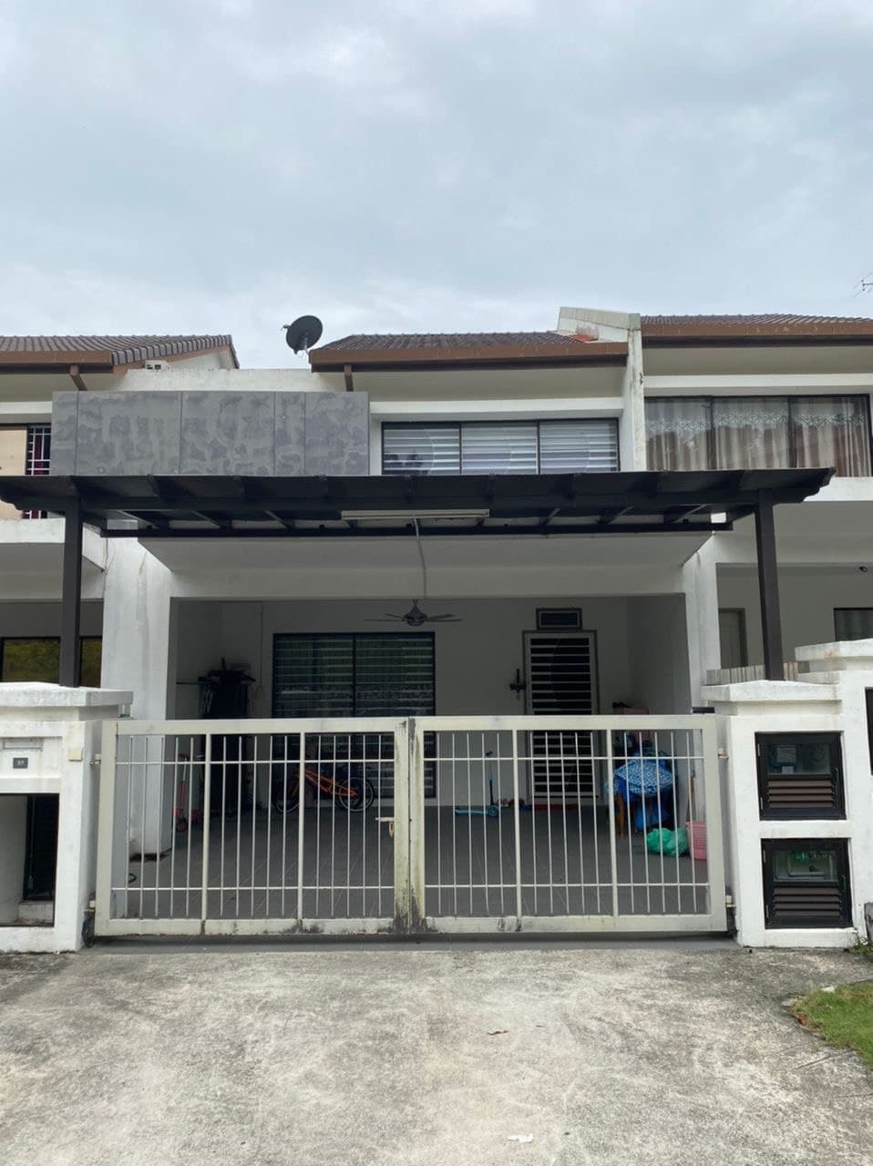 Double Storey Taman Desa Budiman