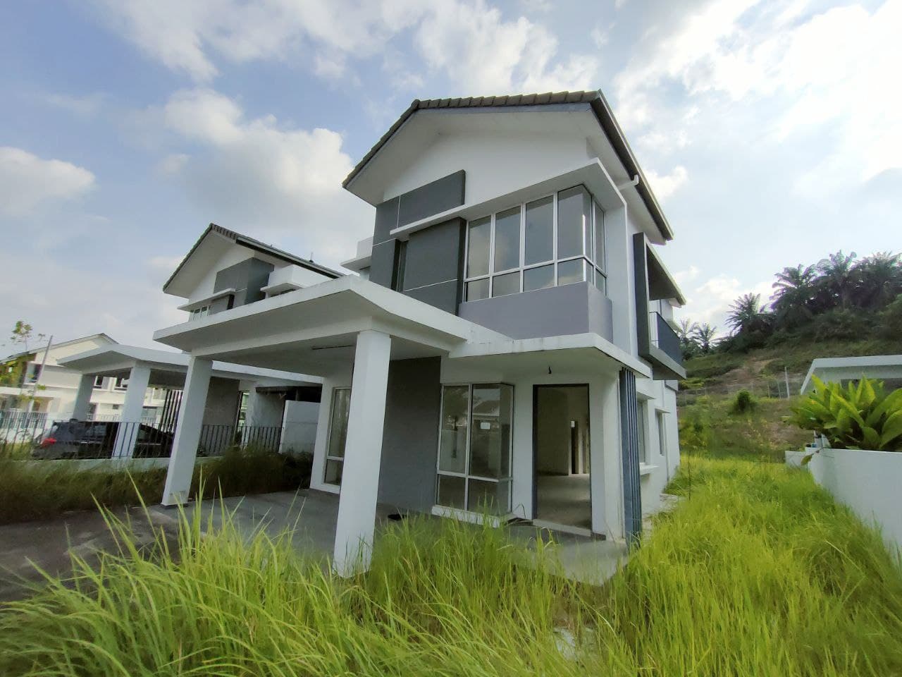 Semi D Double Storey Bayu Suria Puncak Alam
