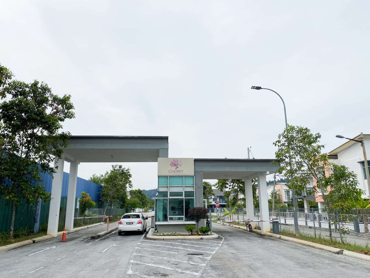 CANTIK DOUBLE STOREY TERRACE HOUSE  BANDAR HILLPAR - photo 4