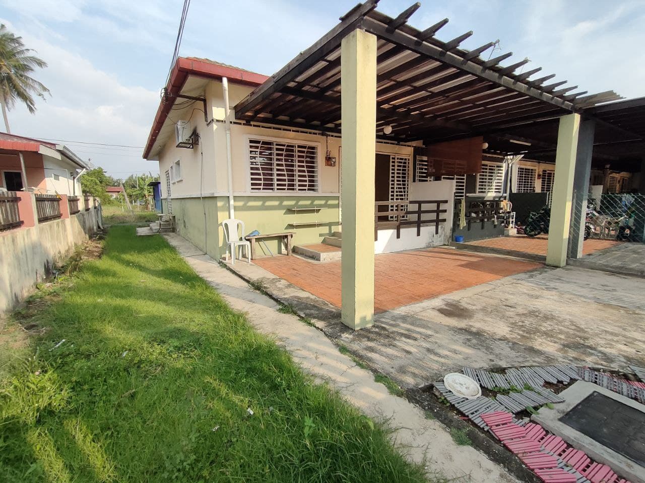 Single Storey Taman Kembara Klang - photo 2