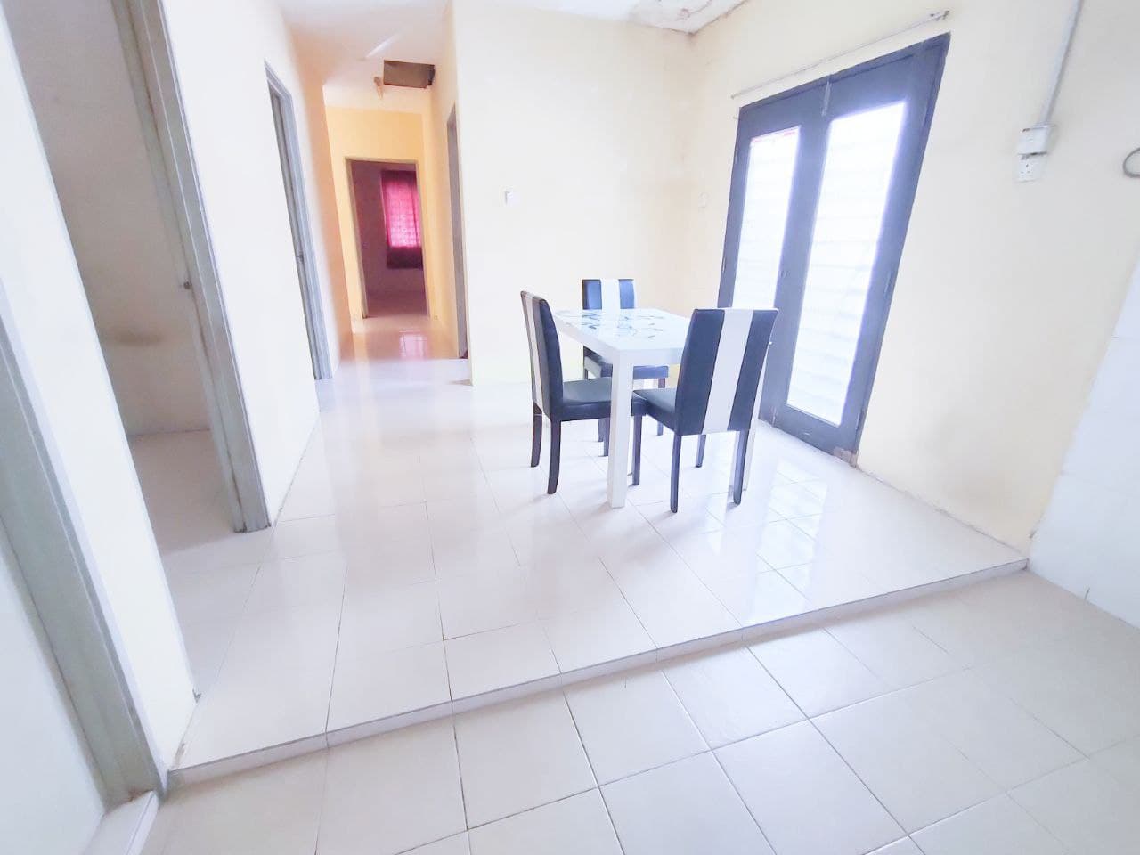 Single Storey Taman Kembara Klang - photo 4