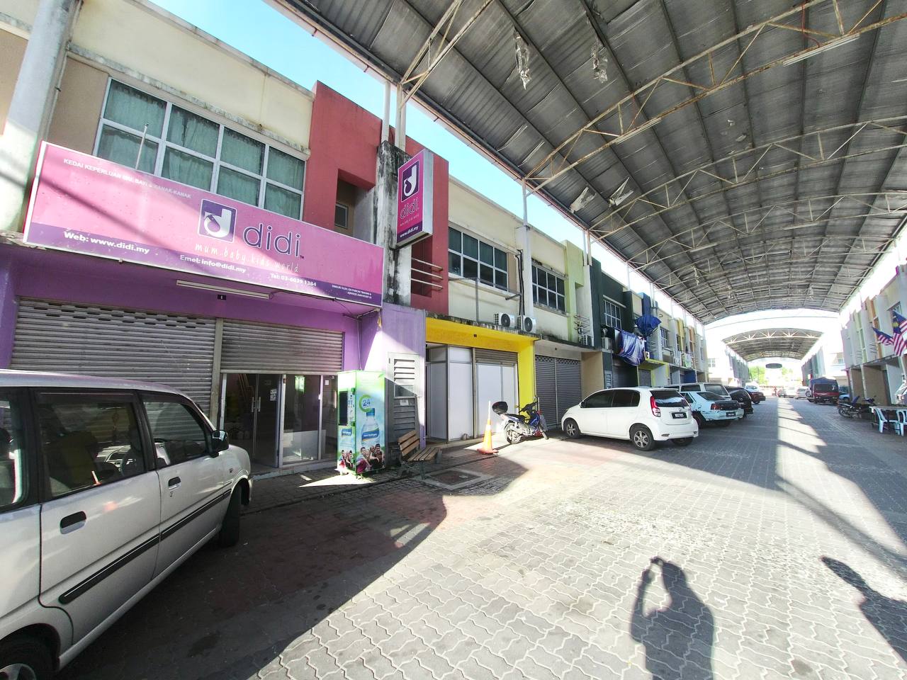 Double Storey Shop Lot Pusat Perdagangan Alam Jaya