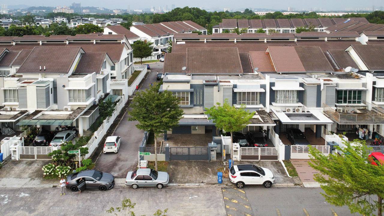 Double Storey Sephira TTDI Alam Impian