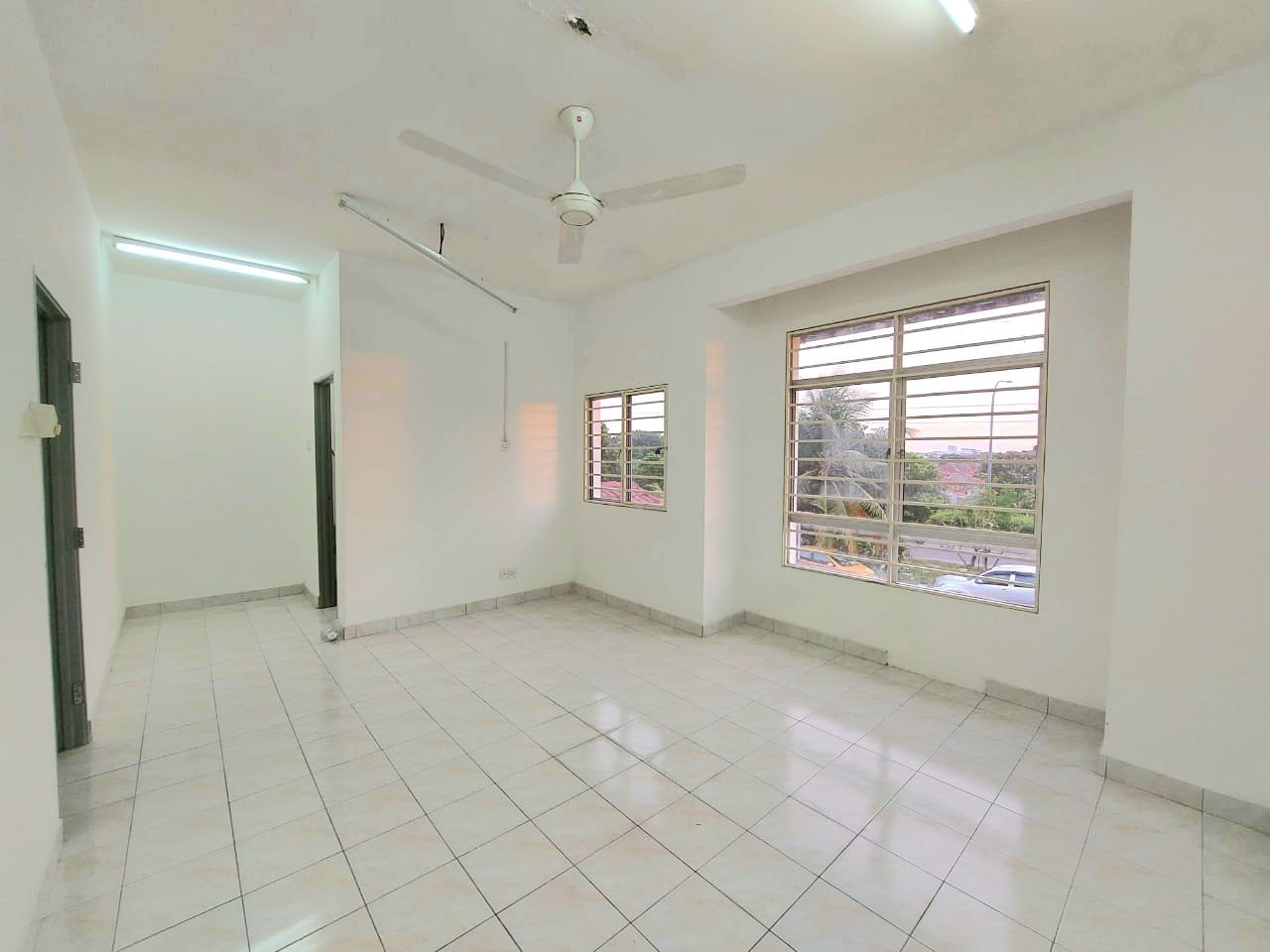 Double Storey Taman Kajang Prima - photo 2