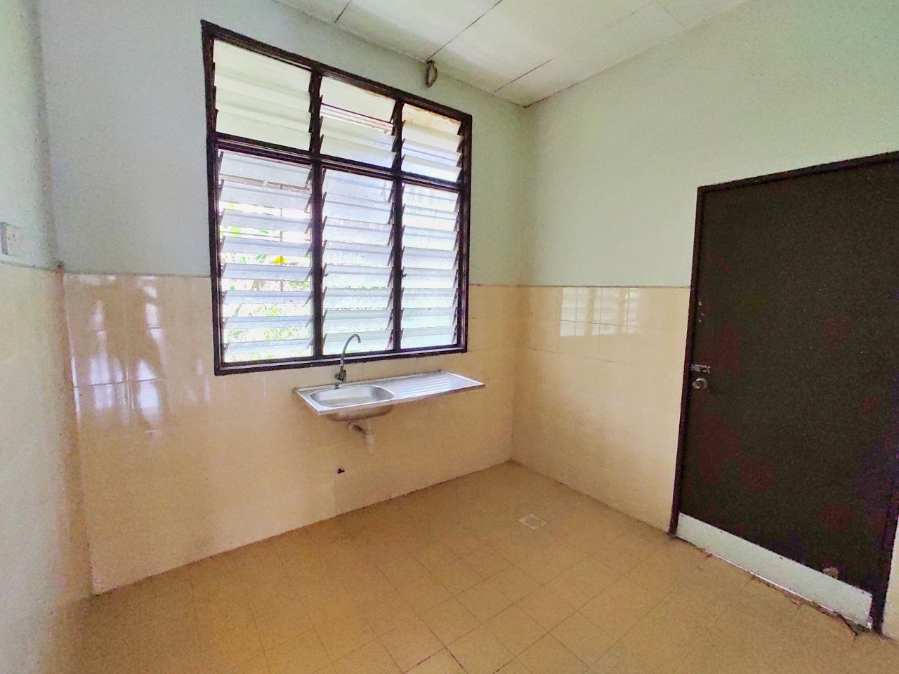 Single Storey Taman Dato Demang - photo 4