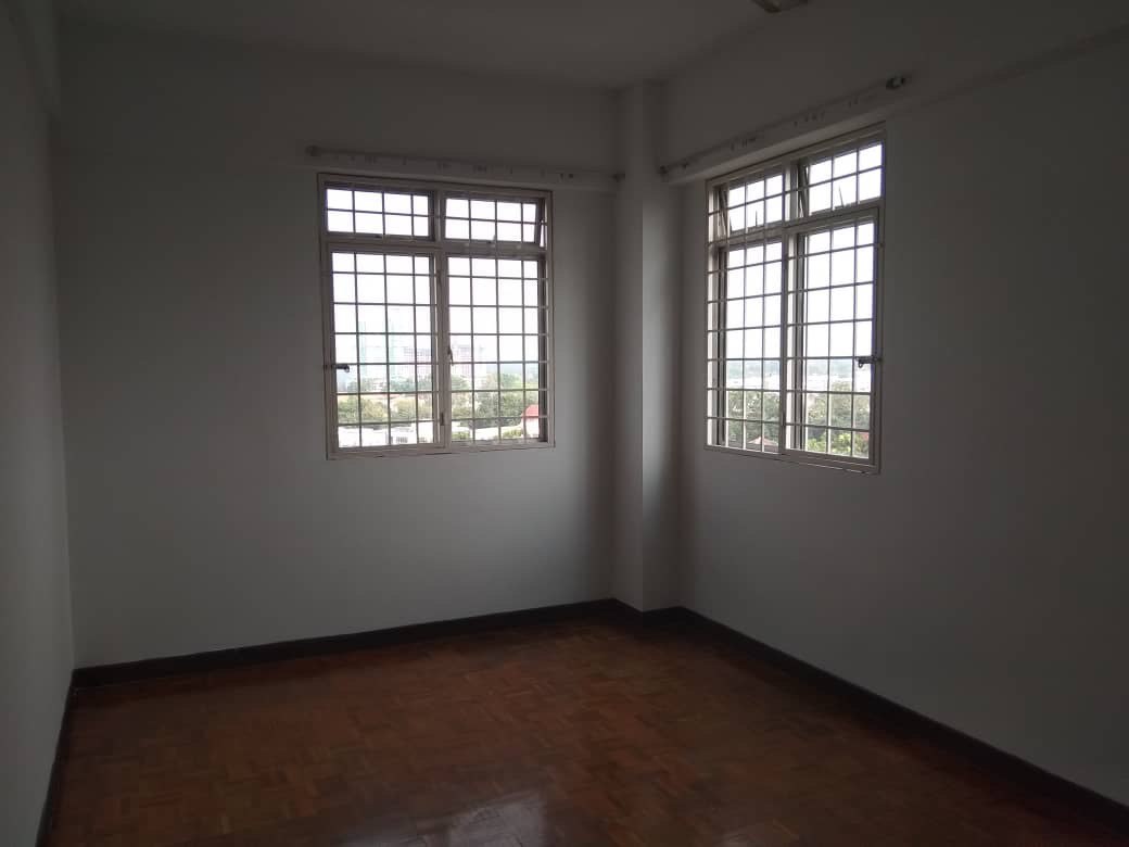 Vista Seri Putra Apartment Bangi - photo 4
