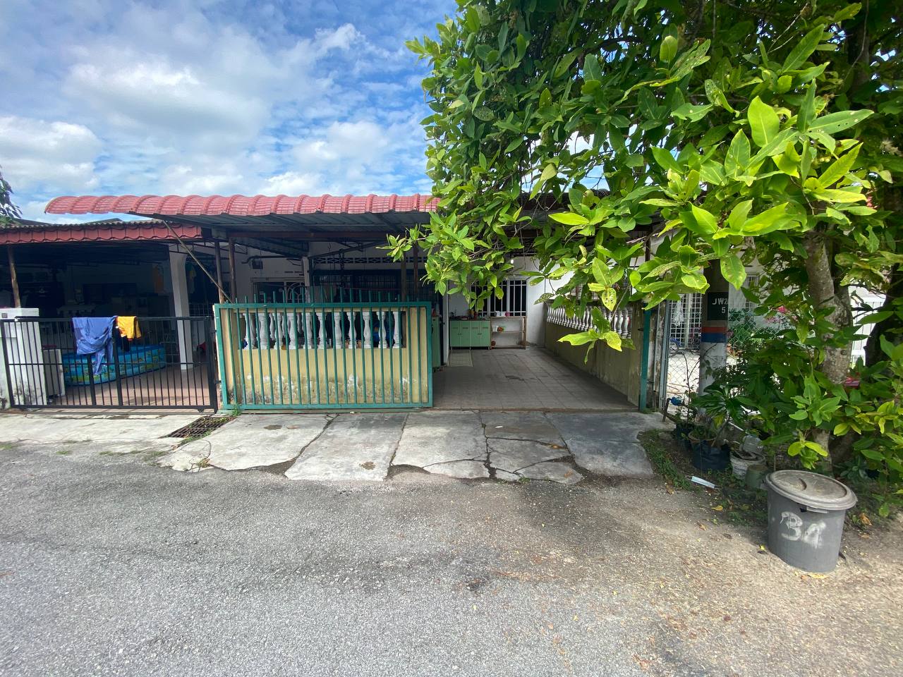 SINGLE STOREY JALAN PERWIRA