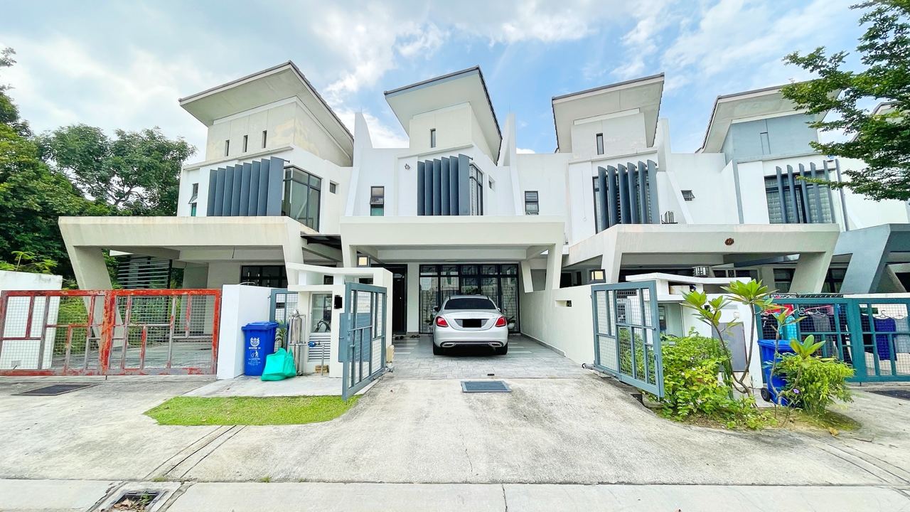 Double Storey Laman Glenmarie Phase 1A