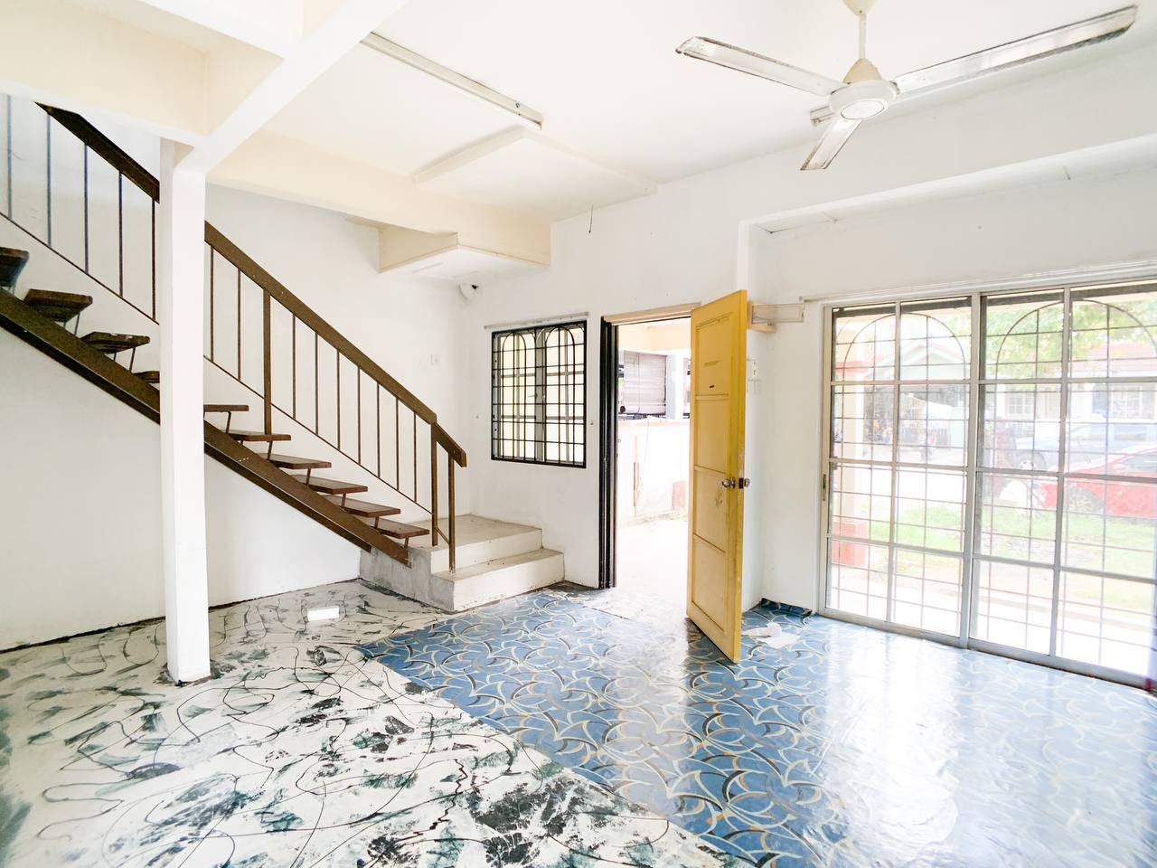 DOUBLE STOREY JALAN CAKERA PURNAMA 12 PUNCAK ALAM - photo 3