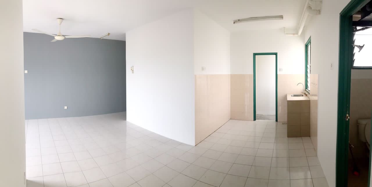 NON BUMI Vista Pinggiran Seri Kembangan CORNER LOT