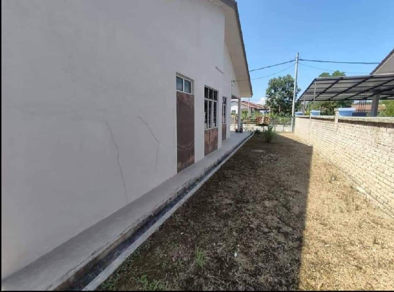 SEMI D PRIMA PERUMAHAN MAKMUR MAHKOTA JAYA, KUANTAN BATU 12 - photo 2