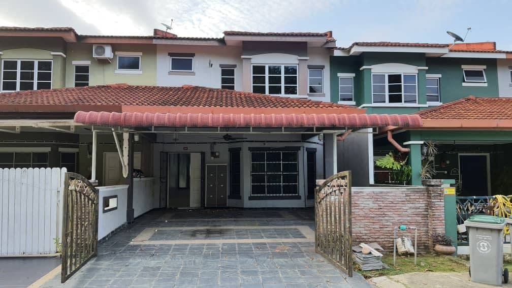 TERES 2 TINGKAT TAMAN PULAI VILLA, SEREMBAN