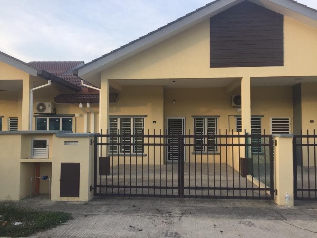 SINGLE STOREY DI TAMAN SG PINANG, PULAU INDAH,