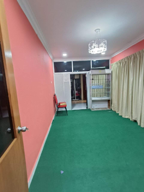 Rumah teres untuk di jual