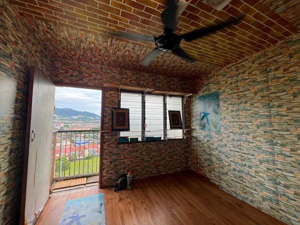 For Sale Pangsapuri Seri Nilam Bandar Baru Ampang - photo 3