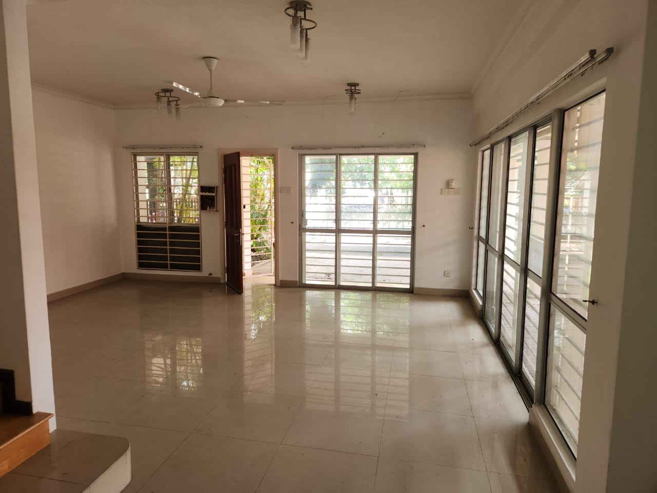 2 Storey Superlink End Lot Laman Putra Putra Heigh - photo 4