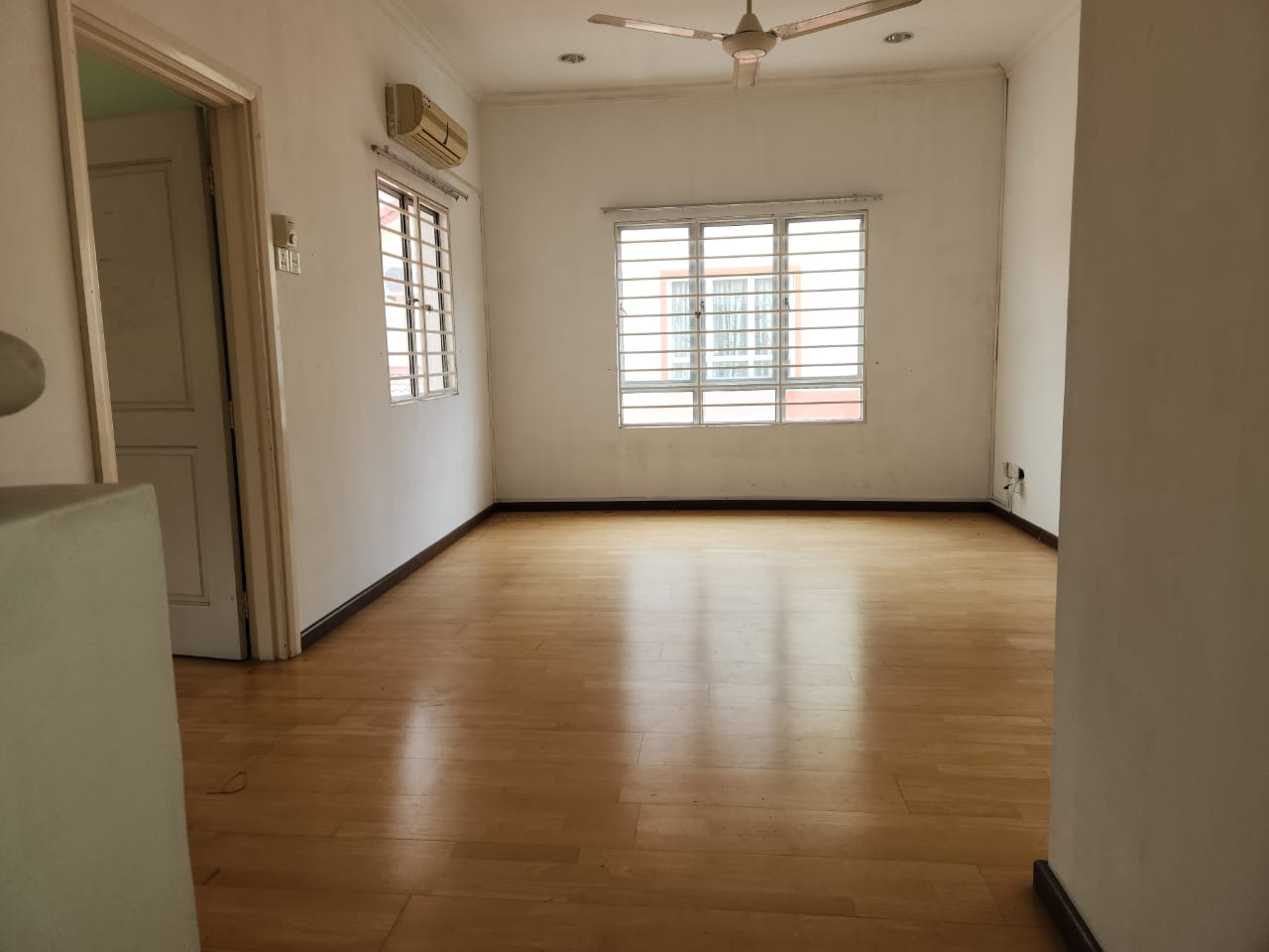 2 Storey Superlink End Lot Laman Putra Putra Heigh - photo 13