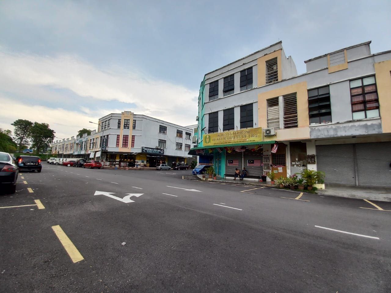 2 Storey Shoplot Dataran Villa Putra 2, Sg Buloh - photo 3