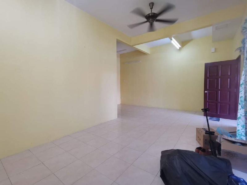 [KITCHEN EXTENDED] DOUBLE STOREY TERRACE HOUSE SIPUTEH FOR SALE - photo 3