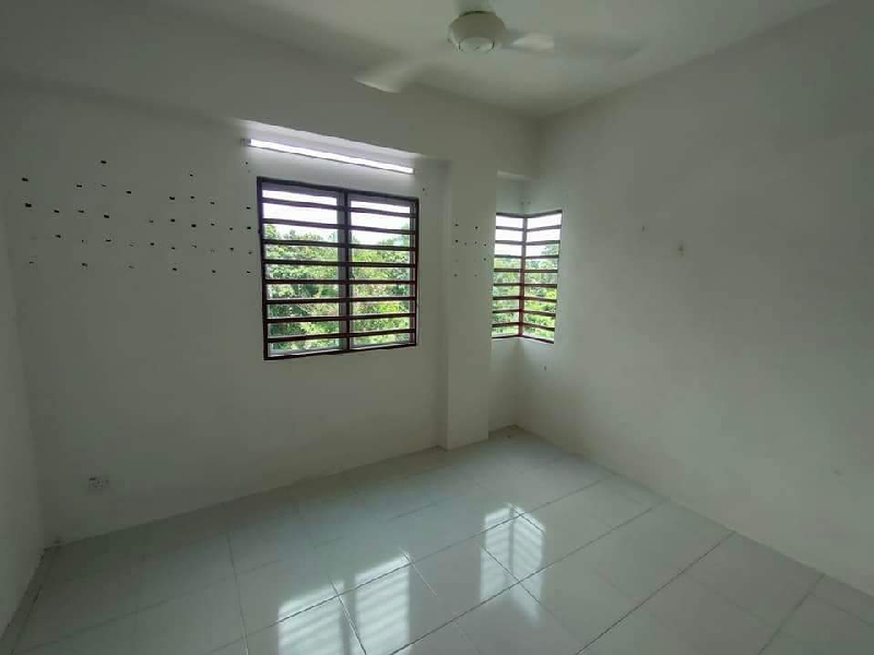 Apartment Anjung Lekir untuk dijual! - photo 11