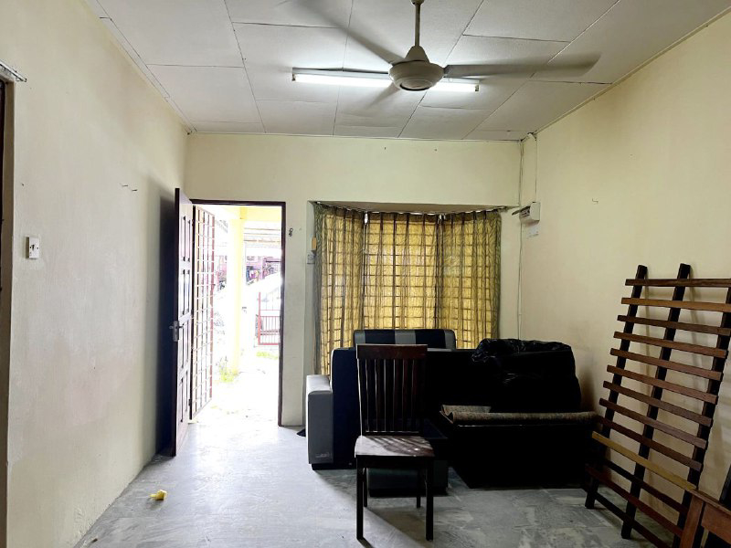 Rumah Teres Setingkat Untuk Dijual Segera @ Seri Manjung Fasa 2G, Manjung, Perak - photo 4