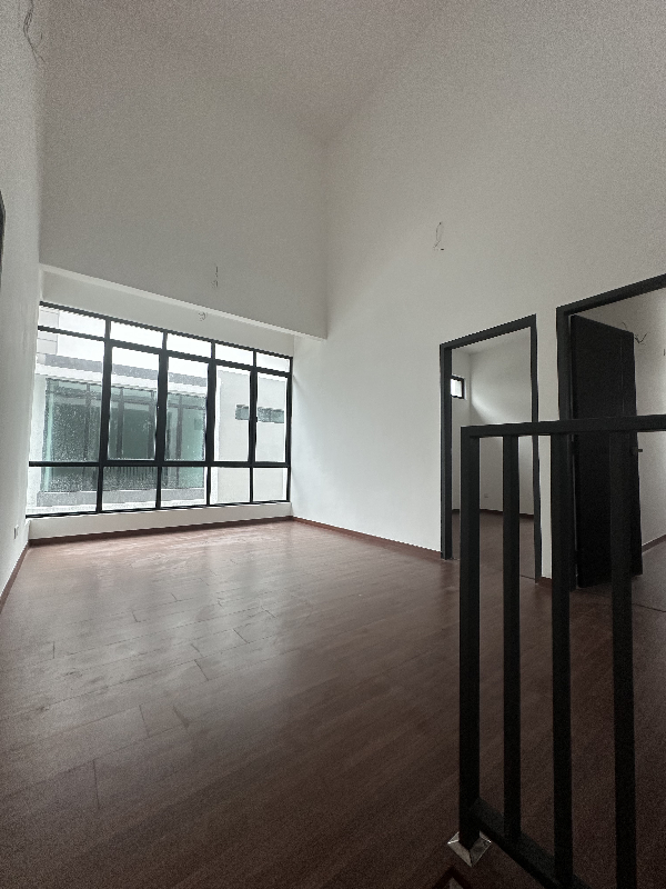IQI Realty Sdn Bhd - photo 7