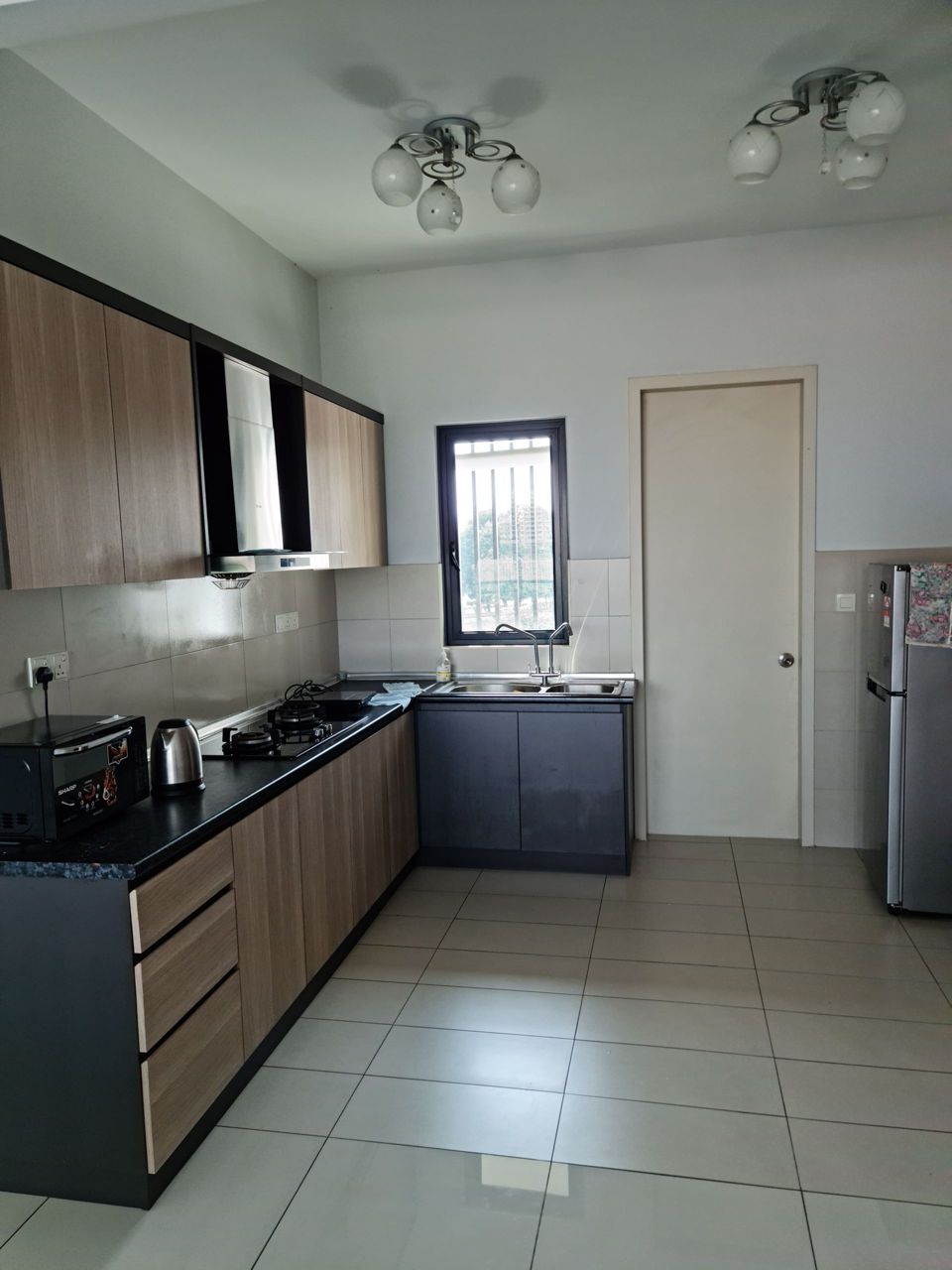 Lacosta, Sunway South Quay 3R3B - photo 4