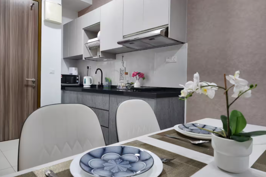 Greenfield Residence ...