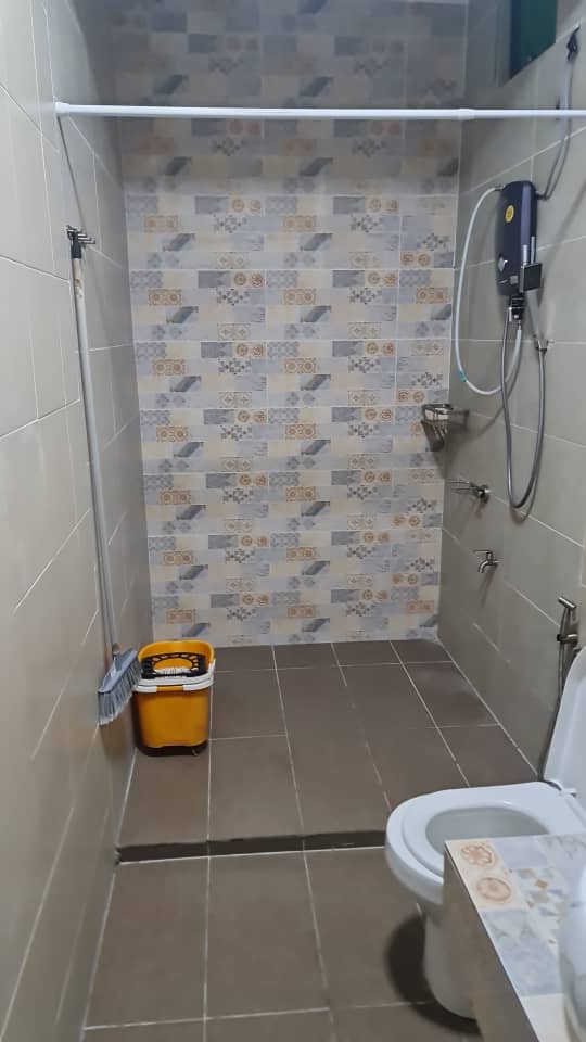 2 Storey Terrace House Laman Glenmarie For Rent - photo 2