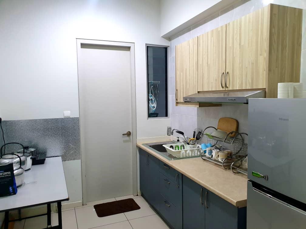 Fully Furnished Geo Residences Sunway South Quay - photo 2