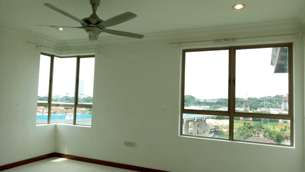 Ritze Perdana Apartment Damansara Perdana - photo 6