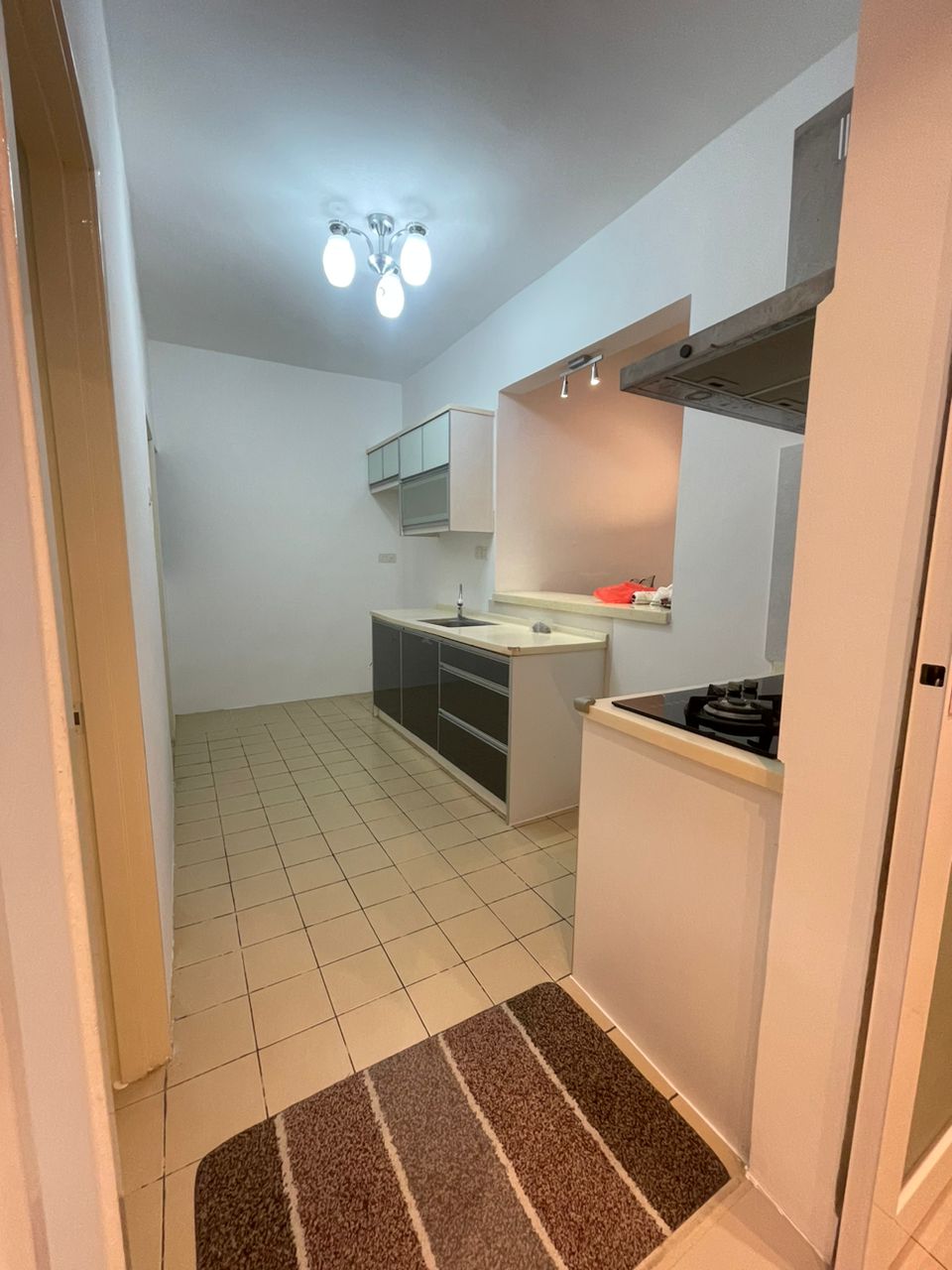Aman Heights Condominium Seri Kembangan - photo 4
