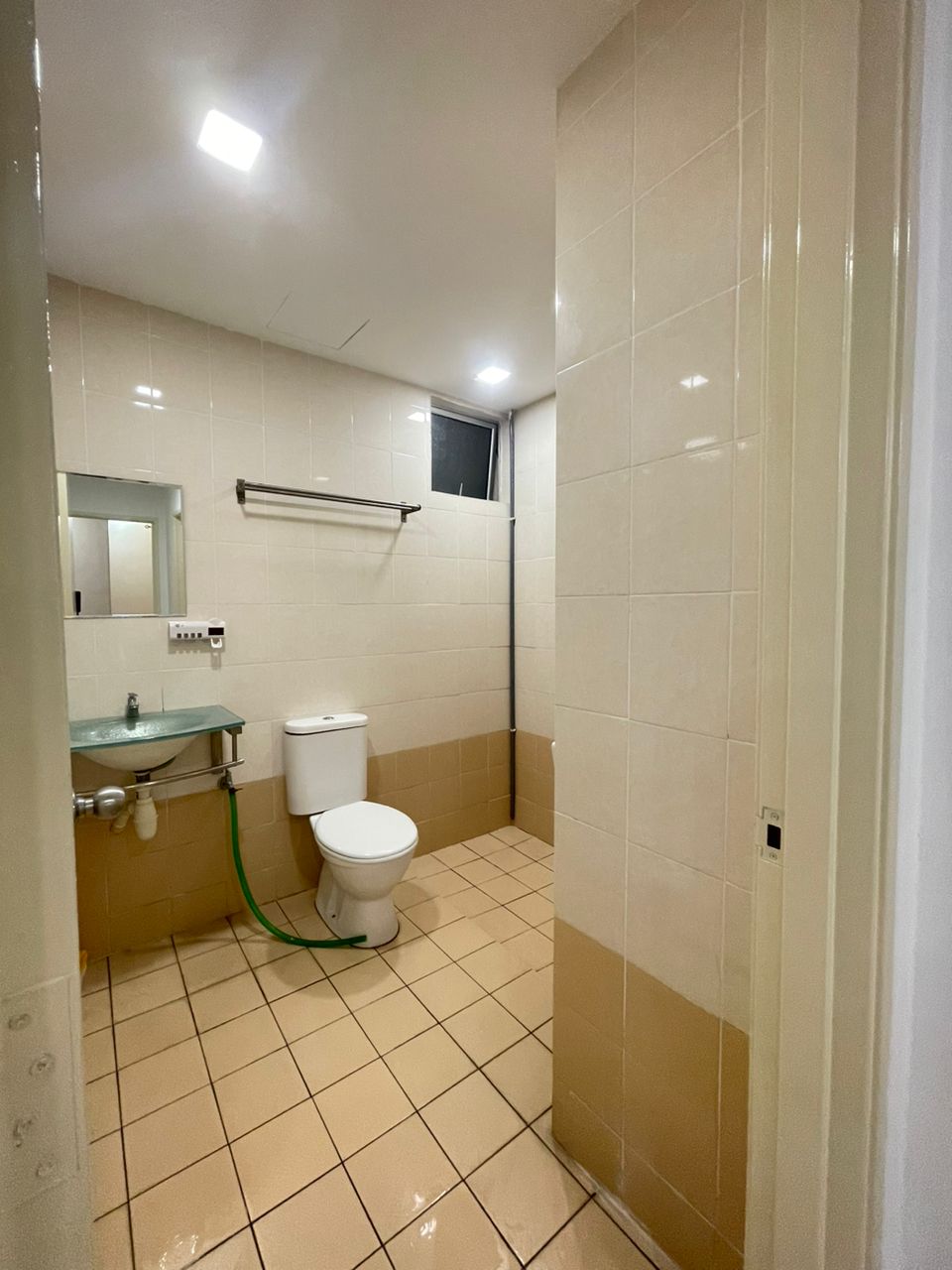 Aman Heights Condominium Seri Kembangan - photo 12