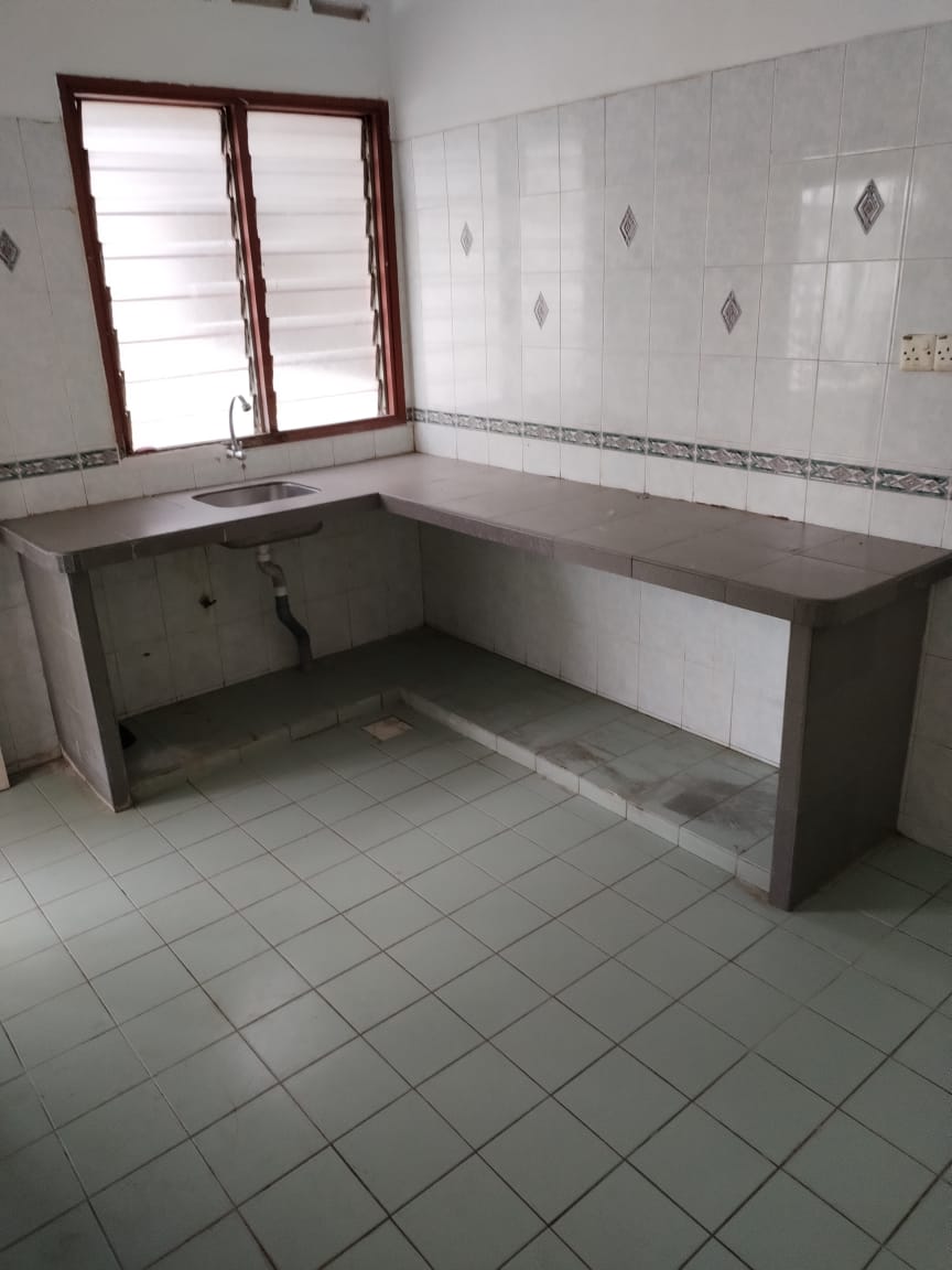 Goodyear Court 10 Usj15 Subang Jaya - photo 9