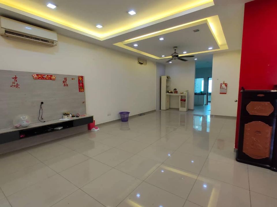 Ambang Botanic 2 renovated 2 storey link 24x75 - photo 2