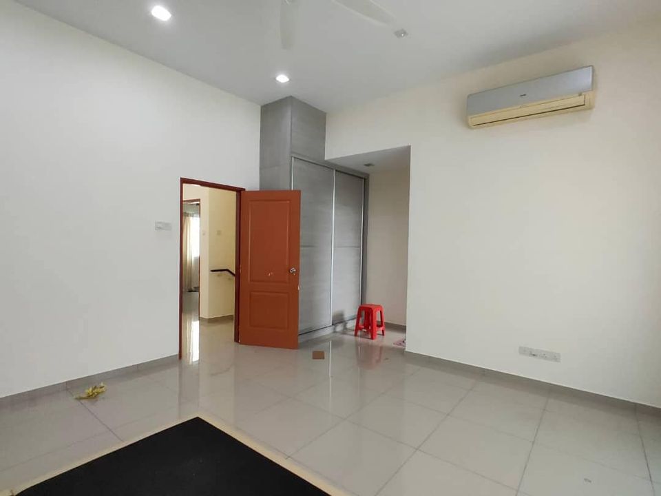 Ambang Botanic 2 renovated 2 storey link 24x75 - photo 10