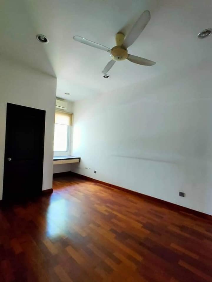 Ambang Botanic 1 2 Storey Semi-D 40x90 Renovated - photo 3