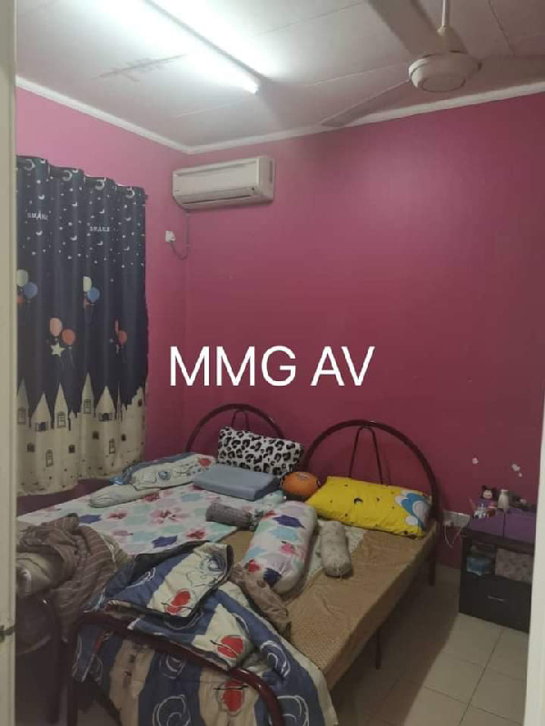 Bandar Bukit Raja Jalan Makyong  - photo 4