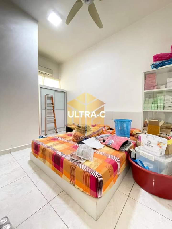 Tip-Top Condition & Renovated Unit*      SETIA ALAM  - photo 4