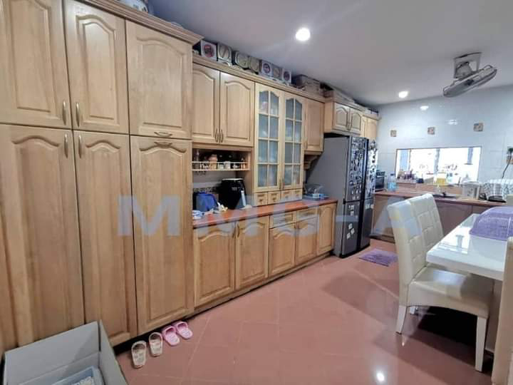 Bukit Tinggi 2 Sty 22x70 Renovated Fully extended - photo 4
