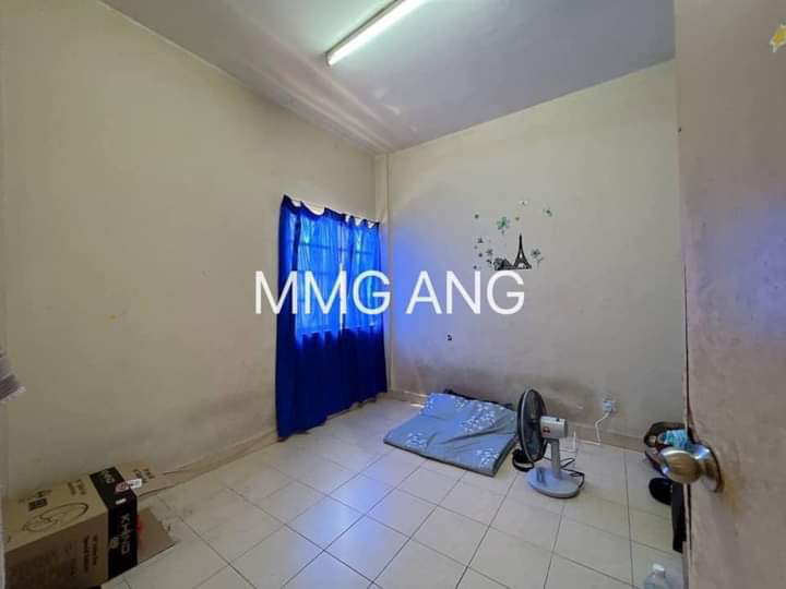 Bandar Botanic ( Kasuarina Apartment )* Gated Guarded* 900 sqft* 3 Room 2 Bath* High floor* Rental R - photo 2